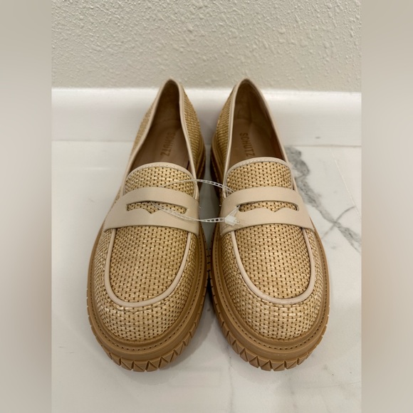 SCHUTZ Viola Weekend Loafer in Areia & Off White - Picture 6 of 8